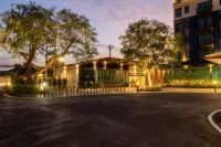 The Horizon Groove Hotel Hotels in 