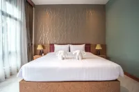 Eireann Boutique Hotel - Parking