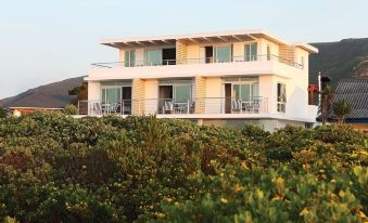 One Marine Drive Boutique Hotel & Spa by the Living Journey Collection