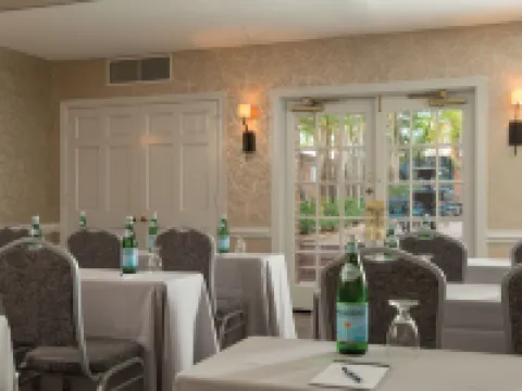 リンデン ロウ イン リッチモンドのホテル