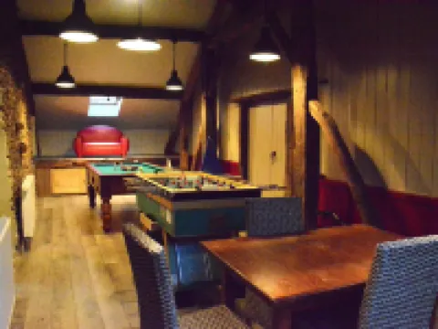 Villa with Hottub in Calm Area Hotels in Bievre