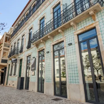 Alameda Exclusive House