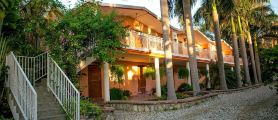 Palm Inn Hotel