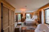 Le Hameau des Pesquiers Ecolodge & Spa, Curio Collection by Hilton