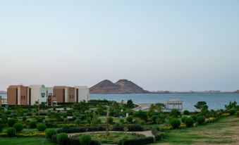 Azal Lagoons Resort Abu Simbel