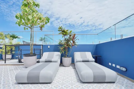 La Cuadra by Wynwood House Отели в г. Панама-Сити