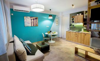 Emerald Suite