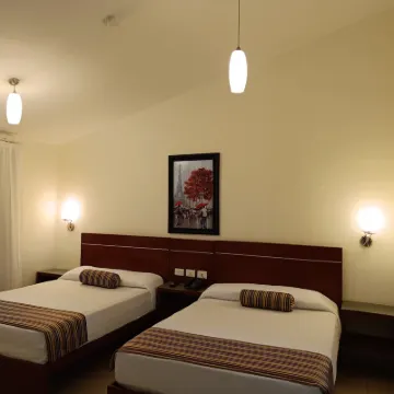 Grand City Hotel Cancun Hotels near Chedraui Selecto
