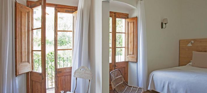 Hotel Hanoi Hotels in Begur