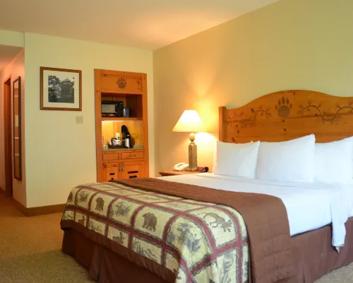 Overlook Lodge and Stone Cottages at Bear Mountain Hotels in Orange County