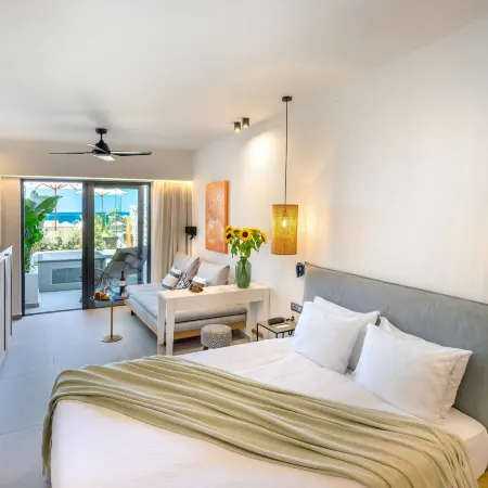 Calla Luxury Seafront Suites
