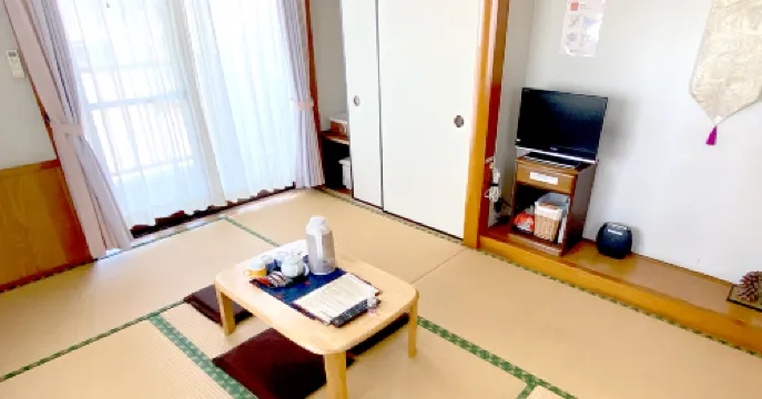 Takayoshi Guest House