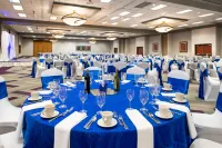 Holiday Inn & Suites BEAUMONT-PLAZA (I-10 & WALDEN) by IHG - breakfast