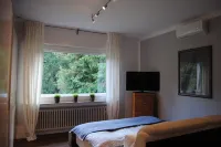 Exclusive villa with garden, sauna and forest access