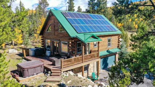 Hot Tub and Cozy Loft with Game Room - Stunning Secluded Cabin