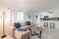 Modern Decor with Community Pool Access - Charming Beach Haven