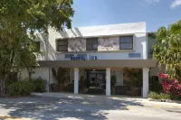 Garden Hotel Miami Airport, Trademark Collection by Wyndham Отели в г. Хайалиа