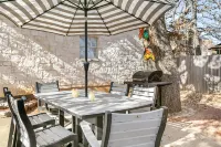 Gorgeous Retreat - Shared Pool, Hot Tub, Designer Linens