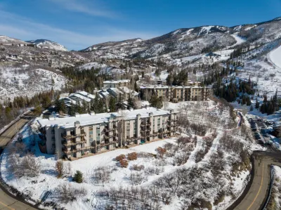 Pool, Hot Tub, Sauna, Fitness Center, Tennis Court - Gorgeous Ski Retreat Hotels in der Nähe von Skigebiet Steamboat