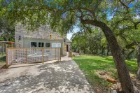 Enchanting Castle with Hot Tub and Media Room - Majestic Fantasy Retreat