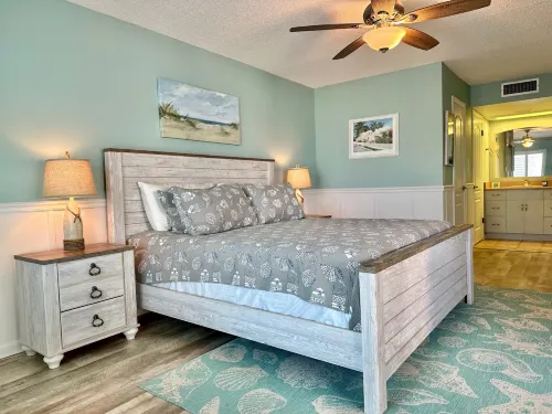 Sunny Retreat - Pool, No Drive Beach, Ocean View Hotels in Ormond-by-the-Sea