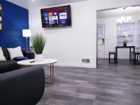 Modern Comforts Near Boise State Campus - Stylish Retreat