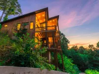 Stunning Lake and Mountain Views - Breathtaking Modern Retreat