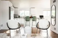 Bright Open Floor Plan and Private Backyard - Stylish Mid-Century Haven Hotels in Arvada