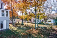 Private Dock and Two Beaches - Exquisite Lakefront Sanctuary Hotels in Orono