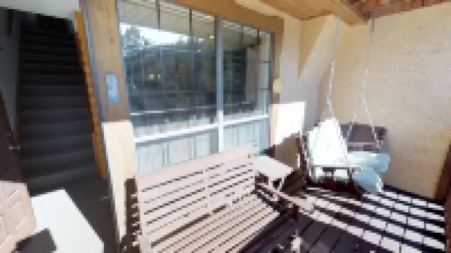 Breathtaking Views and Cozy Fireplace - Charming Mountain Retreat