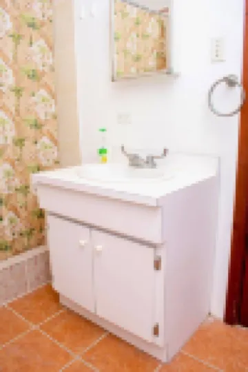 See Belize Relaxing Studio with Sea View Infinity Pool & Deck by Airport, 1st FL