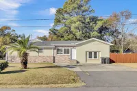 Centrally Located Spacious Home with Master Suite~Near Downtown, Coliseum & More Hotel in zona Tanger Outlets Charleston