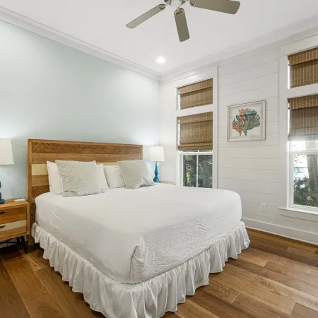 Magnolia Cottages by the Sea - Connecticut Yankee