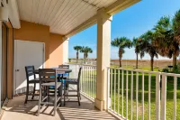 Beachfront Access and Dual Living Spaces - Spacious Coastal Oasis