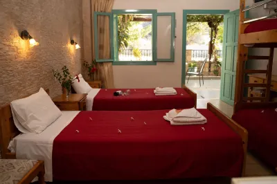 Matala Dimitris Resort فنادق في ماتالا
