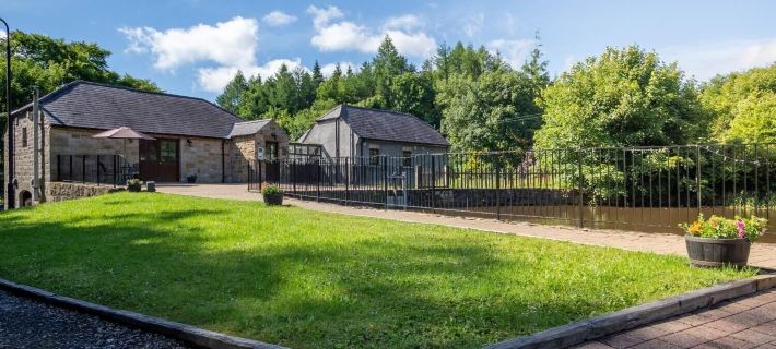 Tully Mill Cottages Ξενοδοχεία στην πόλη Enniskillen