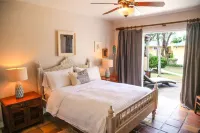 Villa Montaña Beach Resort Hotels in Aguacate