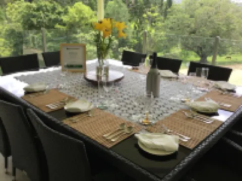 英格爾賽德馬場酒店