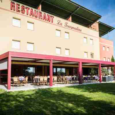Ambotel La Tourmaline Hotel Exterior