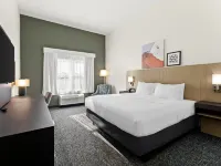 Spark by Hilton Panama City Beach Hotels near Shell Island