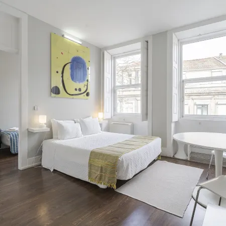Cosme Apartments by Olala Homes