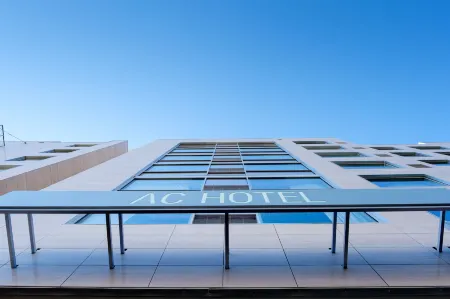 AC Hotel Cincinnati at the Banks