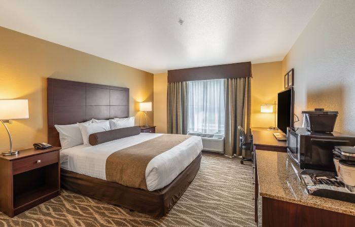 Cobblestone Inn and Suites - Ashland