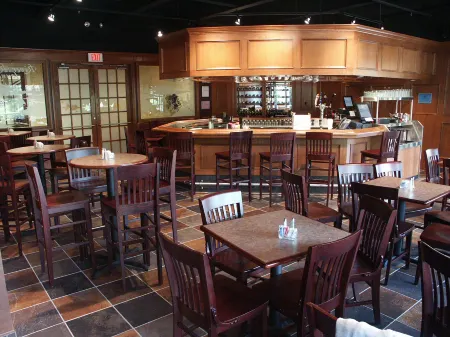 Riverwalk Place Resort & Spa Отели в г. Gladwin County