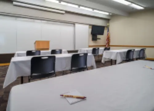 Livinn Hotel Cincinnati North/ Sharonville Hotels in Sharonville