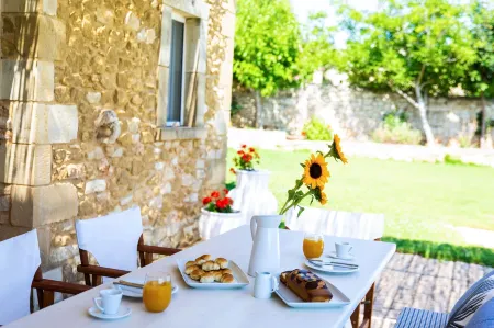 HEM Borta Villa - Next to Platanias, 2Min from Beach