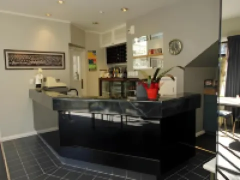 Champers Motor Inn Hotels in Lower Hutt