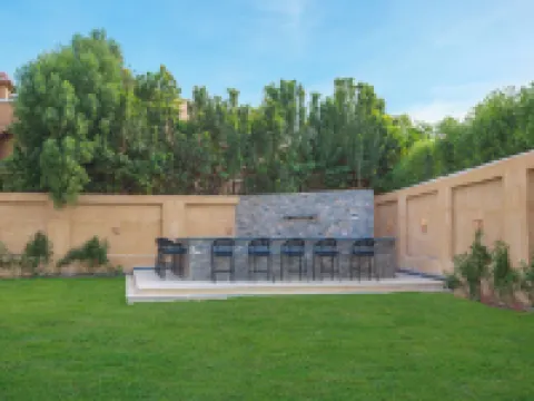 Seven Stays Zayed Hotels in Sheikh Zayed City