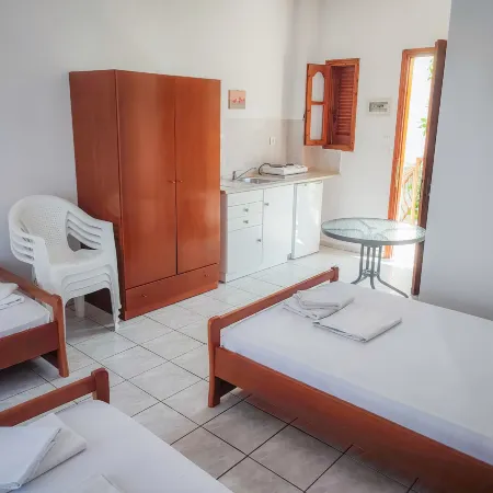 Eytyxia Apartments