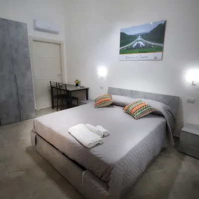 B&B Revolution Bed & Breakfast Hotels near Casertavecchia
